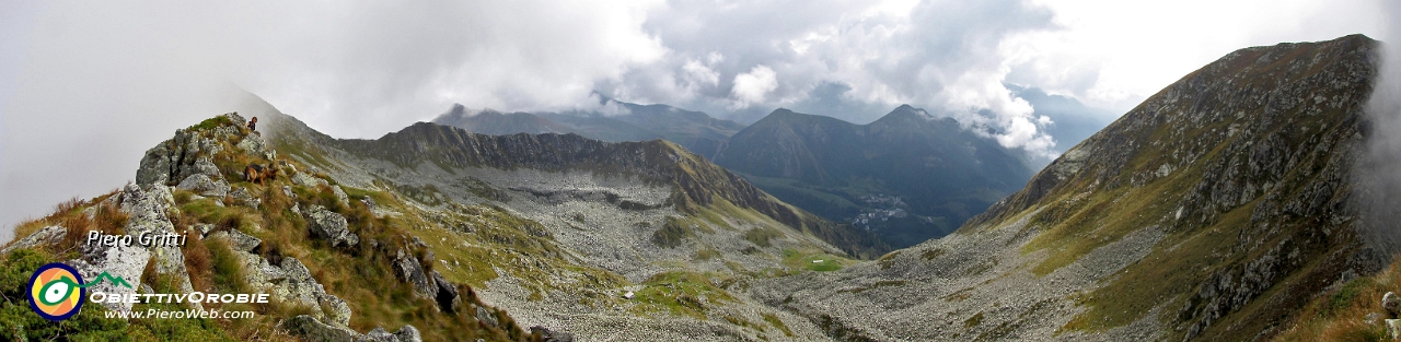 37 con vista panoramica verso Foppolo.jpg